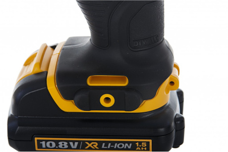 Купить Аккумуляторный шуруповерт DeWalt DCF 610 S2 фото №5